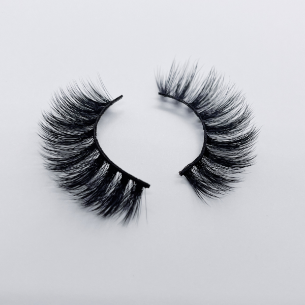 Eyelash D634N-ICONIC