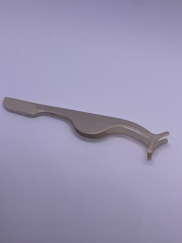 Eyelash applicator